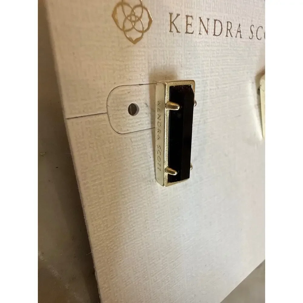 Kendra Scott new kendra